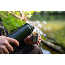 Load image into Gallery viewer, Korum Classic 1L Thermal Flask Green Fishing Thermos Barbel Design K0310236
