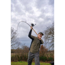 Load image into Gallery viewer, Korum Limitless Feeder Rod 13&#39; 3.9M Carp Fishing Long Distance Heavy Feeder Rod
