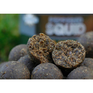 Dynamite Baits Peppered Squid Boilies 15mm 1.8kg Carp Fishing Bait DY1684