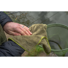 Load image into Gallery viewer, Korum Progress Microfibre Towel Carp Fishing Hand Towel Green K0350139
