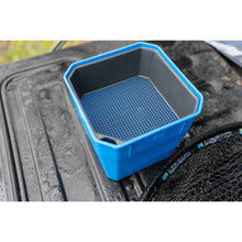 Load image into Gallery viewer, Preston 4Pt Bait Tub Perforated Lid Stackable Carp Fishing Bait Maggot Box Tub
