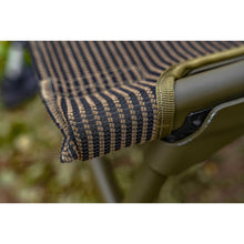 Load image into Gallery viewer, Korum Supa Lite Stretch Standard Chair Lightweight Carp Fishing Chair K0300043
