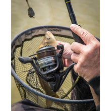 Load image into Gallery viewer, Matrix Aquos Ultra Reel 3000 Carp Fishing Light Float &amp; Feeder Reel GRL034
