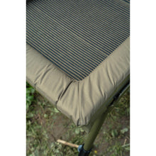 Load image into Gallery viewer, Korum Supa Lite Stretch Deluxe Chair Lightweight Carp Fishing Chair K0300044
