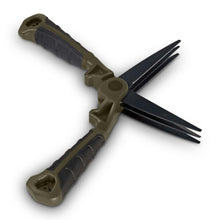 Load image into Gallery viewer, Avid Carp Worm Chopperz Carp Fishing Tri-Blade Worm Choppers Scissors A0640100
