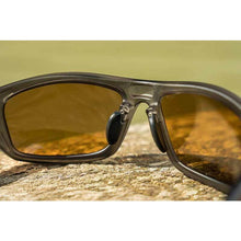 Load image into Gallery viewer, Matrix Wraps Polarised Sunglasses UV400 CAT3 Carp Fishing Eye Protection GSN003
