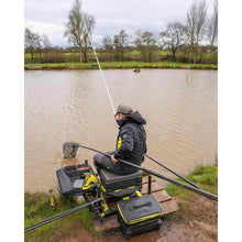 Load image into Gallery viewer, Matrix Aquos Ultra Power 4m Landing Net Handle Carp Fishing GLN073
