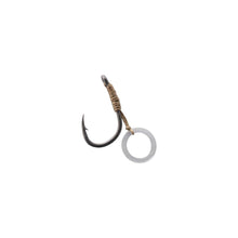 Load image into Gallery viewer, Korum Banded Hook Hairs Barbless Pre-Tied Hook Hair Rig Carp Fishing All Sizes
