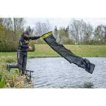 Load image into Gallery viewer, Matrix 2.5m Commercial Keepnet Carp Fishing Keep Net GLN068
