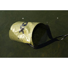 Load image into Gallery viewer, Fox CCC040 4.5L Collapsible Water Bucket with Drop Cord and Clip Carp Fishing
